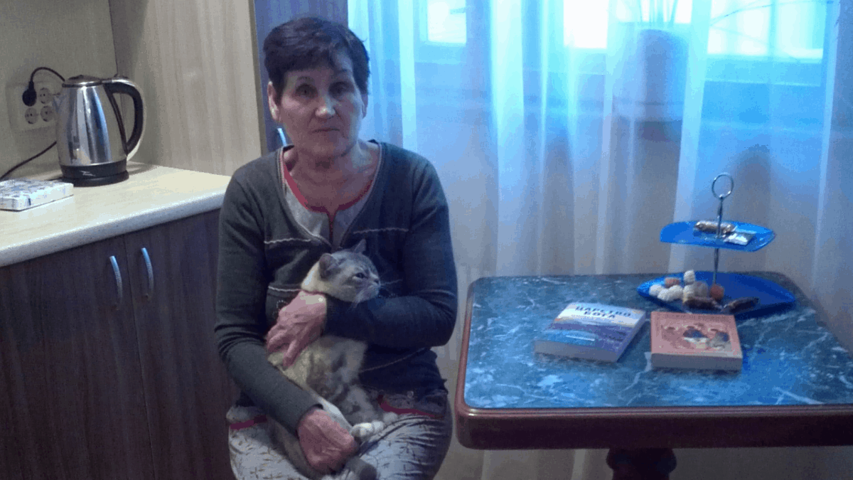 Russian sister with cat